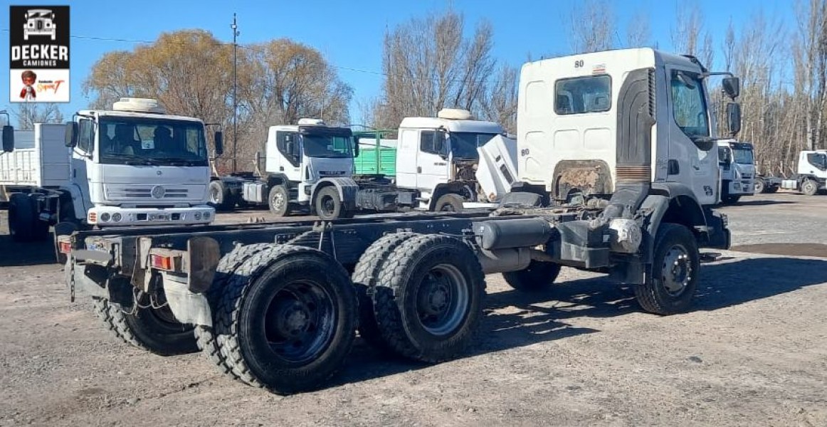 https://admin.usados.rutasurtrucks.com.ar/uploads/croped/2025-06-18-08-16-58WhatsApp Image 2025-06-18 at 17.13.59.jpeg